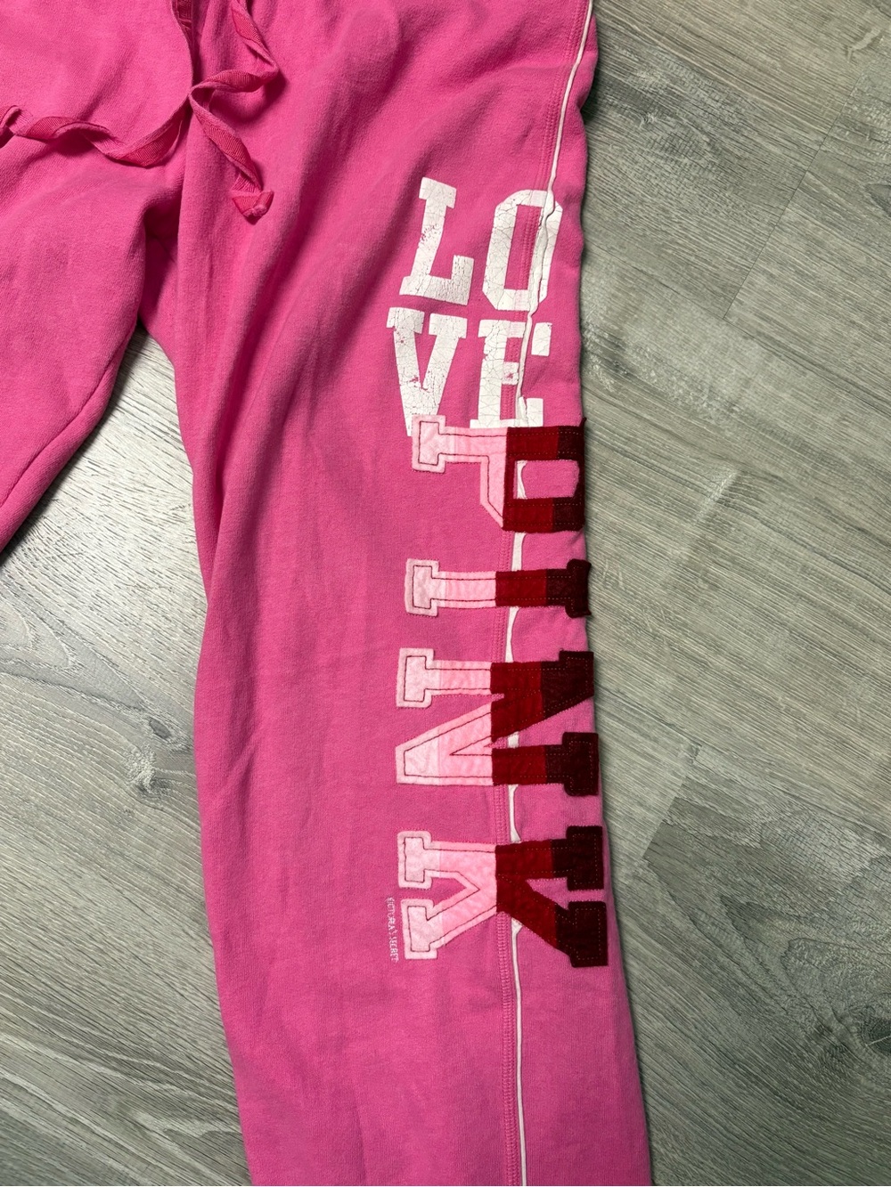 Vintage PINK Victoria's Secret Graphic Sweatpants - Picture 4 of 7